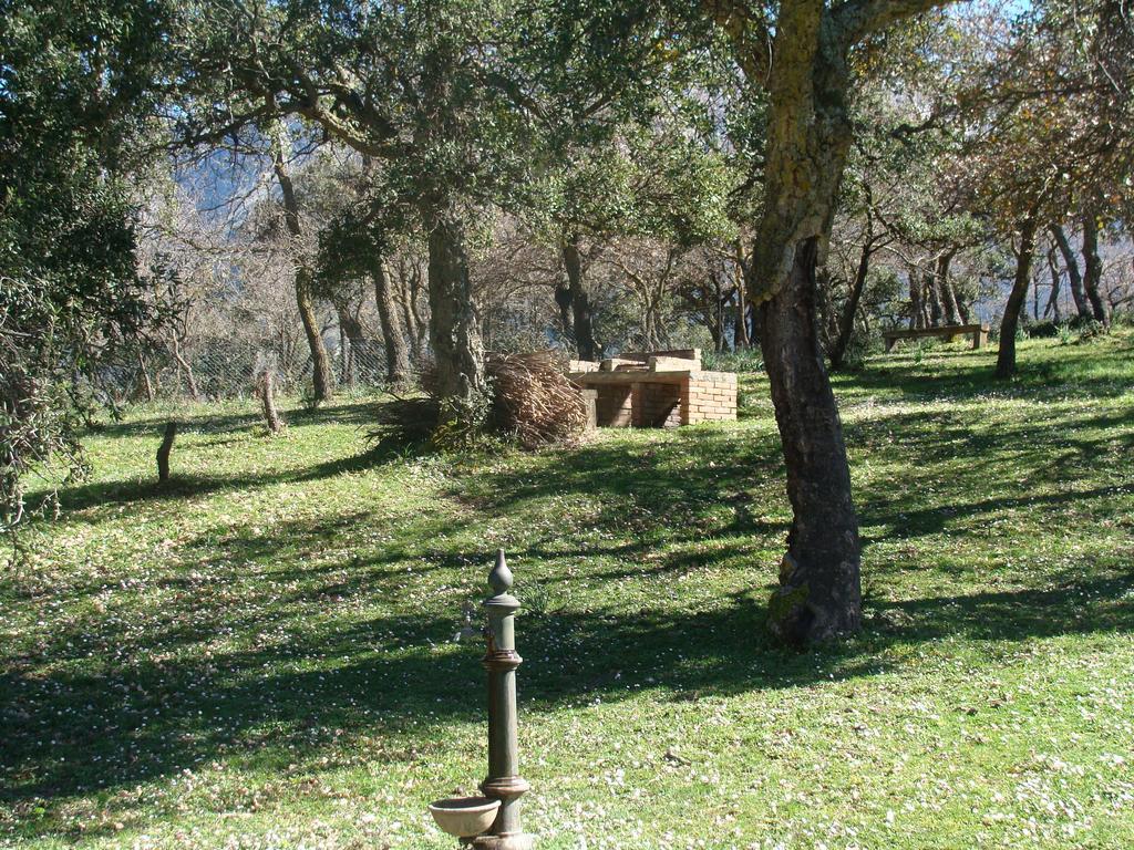 הוילה Isnello Fattoria Mongerrate מראה חיצוני תמונה